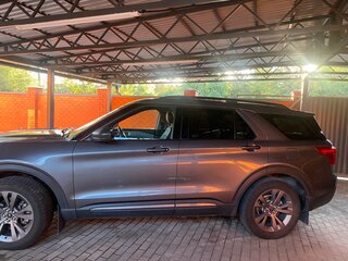 2021 Ford Explorer VI, серый, 3500000 рублей, вид 4