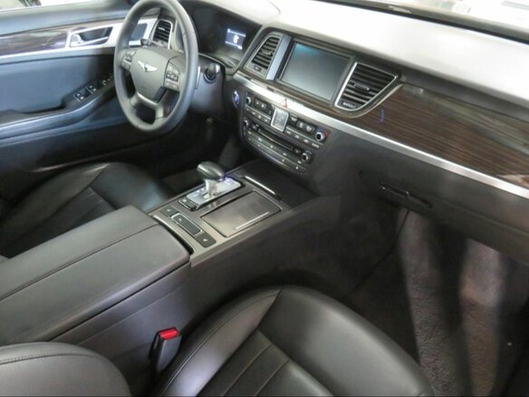 2018 Genesis G80 I, чёрный, 1950000 рублей - вид 2