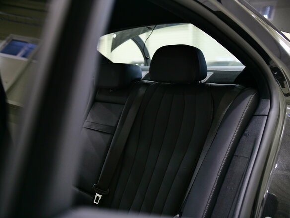 2025 Mercedes-Benz E-Класс 300 VI (W214, S214), чёрный, 7800000 рублей - вид 21