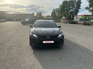 2019 Toyota Camry VIII (XV70), чёрный, 2500000 рублей, вид 1