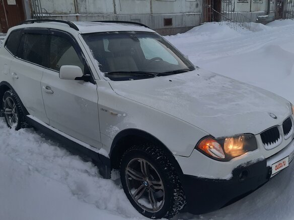 2004 BMW X3 25i I (E83), белый, 625000 рублей