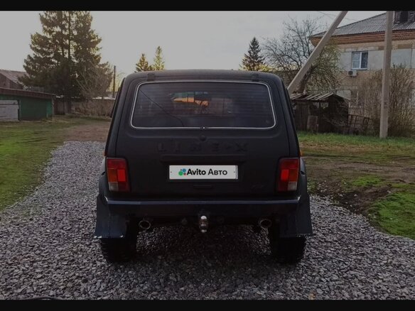 2011 Lada (ВАЗ) 2121 (4x4) I Рестайлинг, чёрный, 600000 рублей - вид 4