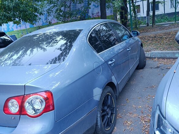 2010 Volkswagen Passat B6, серый, 750000 рублей - вид 14