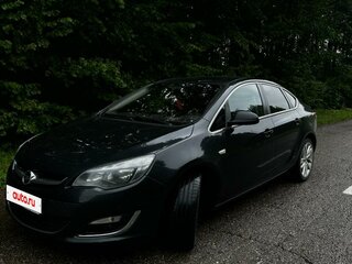 2014 Opel Astra J Рестайлинг, чёрный, 800000 рублей, вид 1