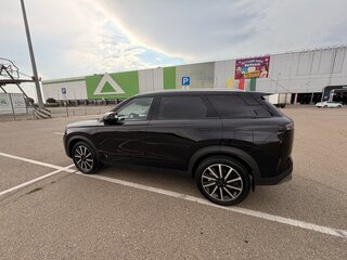 2025 Jaecoo J7 I, чёрный, 2400000 рублей, вид 3