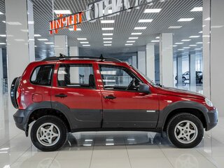 2012 Chevrolet Niva I Рестайлинг, красный, 389000 рублей, вид 5