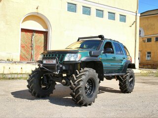 1999 Jeep Grand Cherokee II (WJ), зелёный, 3900000 рублей, вид 1