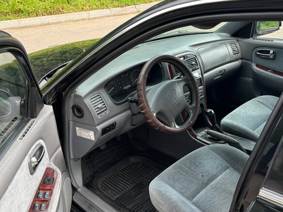 2005 Kia Magentis I Рестайлинг, чёрный, 325000 рублей - вид 4
