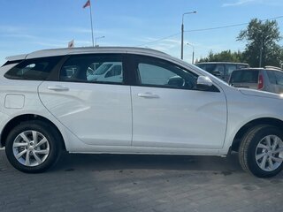 2026 Lada (ВАЗ) Vesta SW I Рестайлинг (NG), белый, 1815000 рублей, вид 4