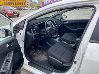 2015 Kia Cerato III, белый, 1300000 рублей, вид 1