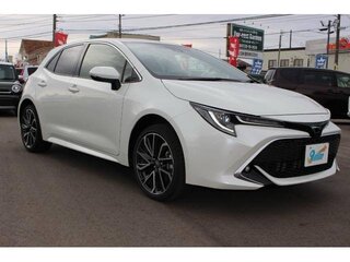 2019 Toyota Corolla XII (E210), белый, 1590000 рублей, вид 1