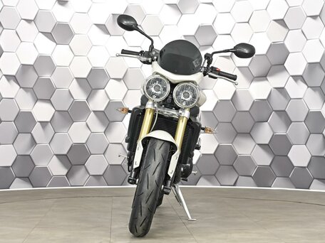 2007 Triumph Street Triple, белый, 477000 рублей, вид 5
