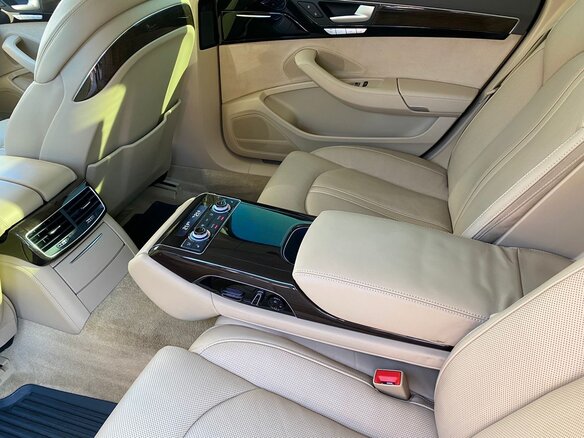 2012 Audi A8 Long III (D4), чёрный, 2000000 рублей - вид 11