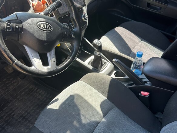 2010 Kia Ceed I Рестайлинг, серебристый, 500000 рублей - вид 1