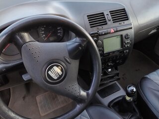 2002 SEAT Ibiza II Рестайлинг, жёлтый, 170000 рублей, вид 4