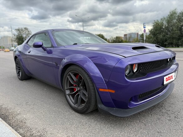 2019 Dodge Challenger SRT Hellcat Widebody III Рестайлинг 2, фиолетовый, 9000000 рублей - вид 3