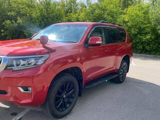 2019 Toyota Land Cruiser Prado 150 Series Рестайлинг 2, красный, 4100000 рублей, вид 4
