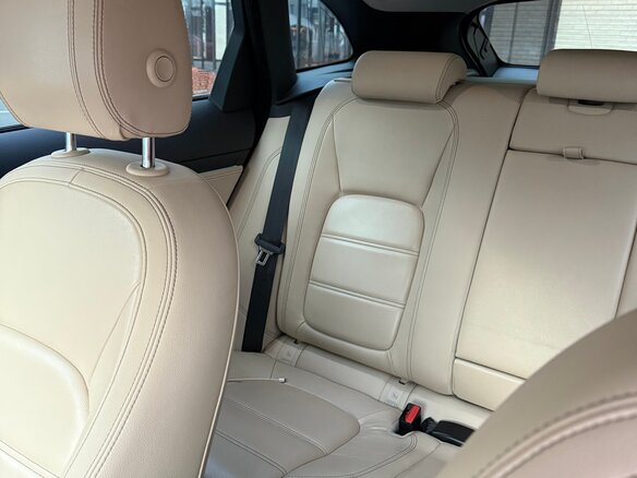 2017 Jaguar F-Pace I, красный, 2349000 рублей - вид 30