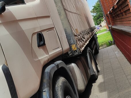 2002 Scania 4-Series, белый, 3200000 рублей, вид 2