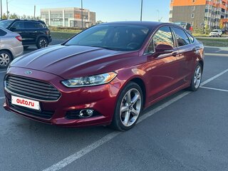 2014 Ford Fusion (North America) II, красный, 1250000 рублей, вид 2