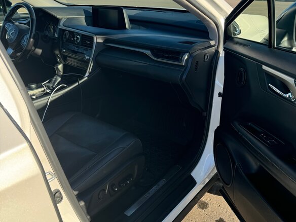 2018 Lexus RX 300 IV, белый, 3630000 рублей - вид 7