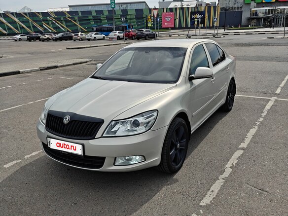 2012 Skoda Octavia II (A5) Рестайлинг, серебристый, 890000 рублей