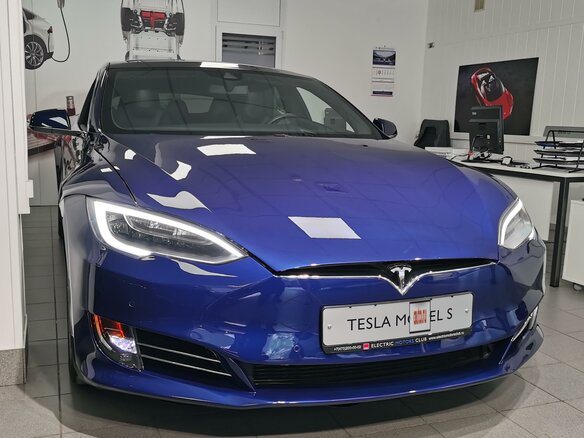 2016 Tesla Model S 75D I Рестайлинг, синий, 2750000 рублей - вид 3