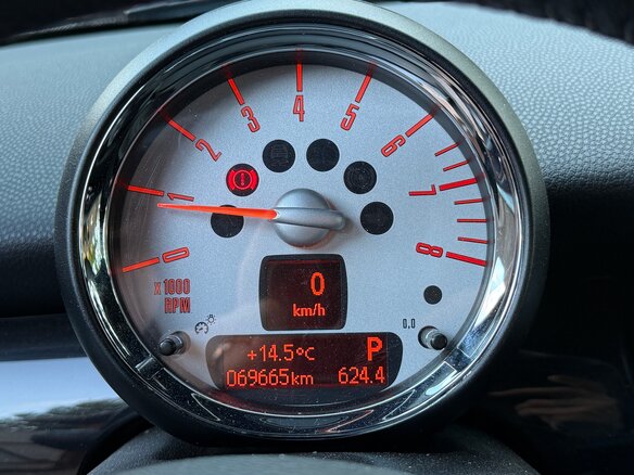 2010 Mini Hatch Cooper S II (R56) Рестайлинг, чёрный, 2440000 рублей - вид 24