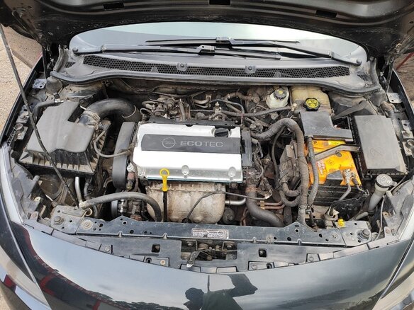 2012 Opel Astra J Рестайлинг, чёрный, 750000 рублей - вид 9