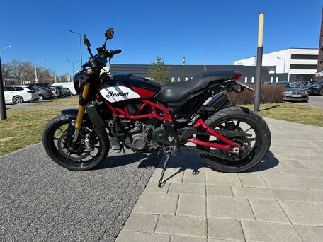 2019 Indian FTR 1200, красный, 1325000 рублей, вид 5