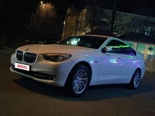 2011 BMW 5 серии Gran Turismo 535i VI (F10/F11/F07), белый, 2000000 рублей, вид 1
