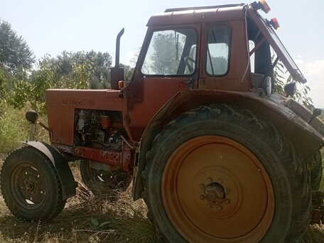 1991 МТЗ (BELARUS) 082, красный, 695000 рублей, вид 1