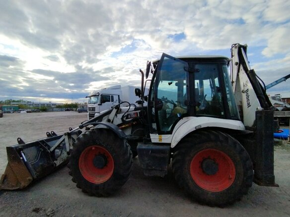 2018 Bobcat B780, белый, 4700000 рублей - вид 7