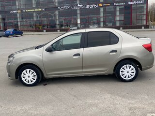 2015 Renault Logan II, бежевый, 550000 рублей, вид 4