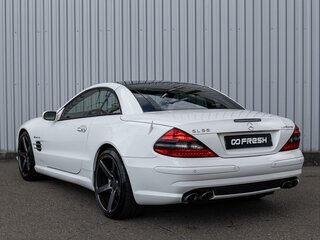 2006 Mercedes-Benz SL-Класс AMG 55 AMG II (R230) Рестайлинг, белый, 4399000 рублей, вид 2