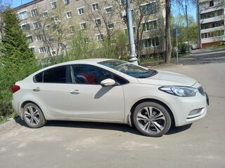 2014 Kia Cerato III, бежевый, 1400000 рублей, вид 2