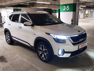 2020 Kia Seltos I, белый, 2550000 рублей, вид 3