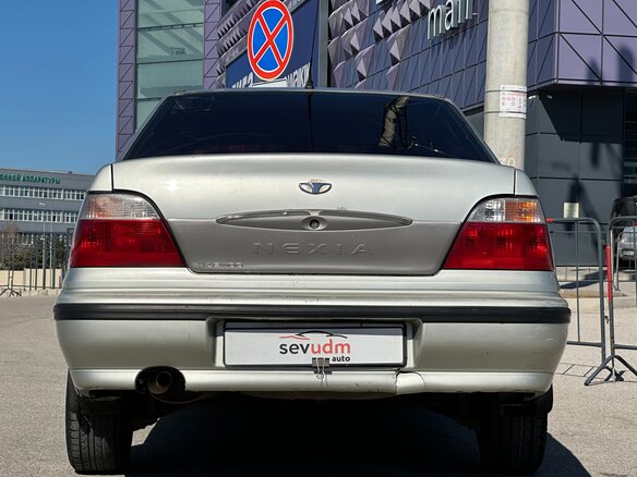 2007 Daewoo Nexia I, серебристый, 247000 рублей - вид 17