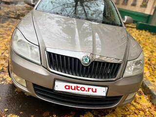 2011 Skoda Octavia DSG7 II (A5) Рестайлинг, серый, 650000 рублей, вид 2
