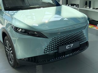 2026 Omoda C7, зелёный, 3099000 рублей, вид 3