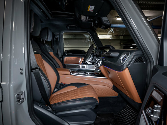 2026 Mercedes-Benz G-Класс AMG 63 AMG II (W465) Рестайлинг, серый, 32500000 рублей - вид 26