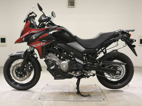 2021 Suzuki V-Strom DL 650, красный, 800000 рублей, вид 2