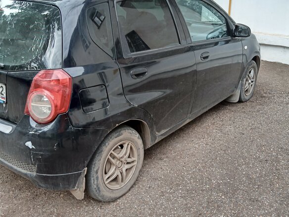 2009 Chevrolet Aveo I Рестайлинг, чёрный, 380000 рублей - вид 4