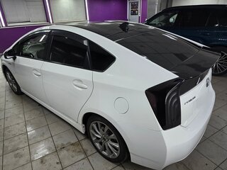 2012 Toyota Prius III Рестайлинг (XW30), белый, 1200000 рублей, вид 4