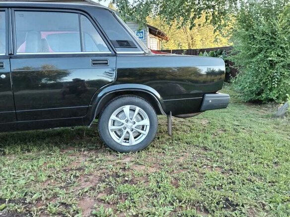 2010 Lada (ВАЗ) 2107, зелёный, 800000 рублей - вид 8
