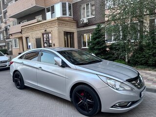 2011 Hyundai Sonata VI (YF), серый, 1380000 рублей, вид 3