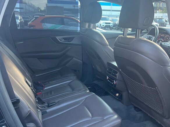 2016 Audi Q7 II (4M), чёрный, 3400000 рублей - вид 17