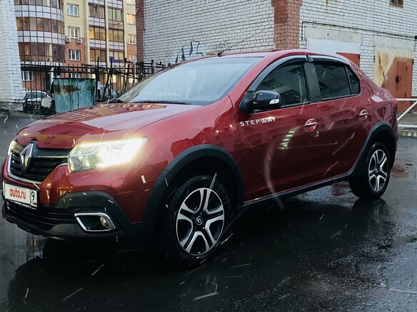 2020 Renault Logan Stepway II Рестайлинг, красный