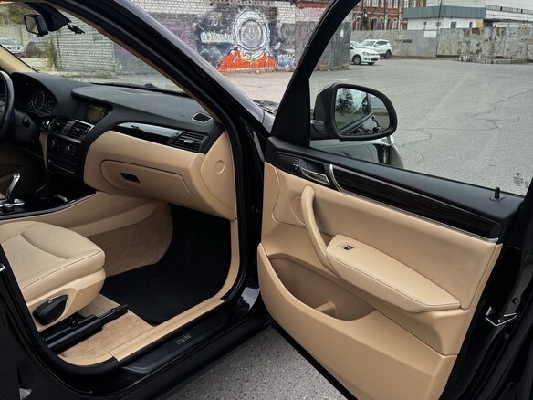 2014 BMW X3 20i xDrive II (F25) Рестайлинг, чёрный, 2800000 рублей - вид 10