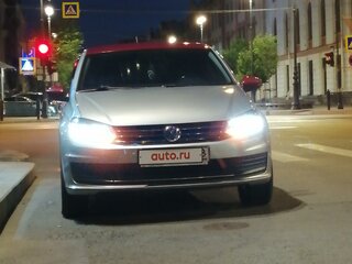 2018 Volkswagen Polo V Рестайлинг, серебристый, 800000 рублей, вид 1